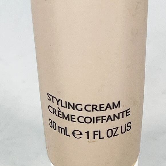 Living Proof Frizz Nourishing Styling Cream Styling Cream Travel 1 oz 30ml New - Picture 3 of 6